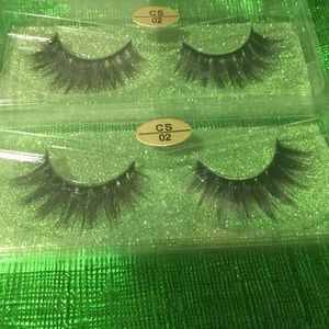 2pairs of mink eyelashes